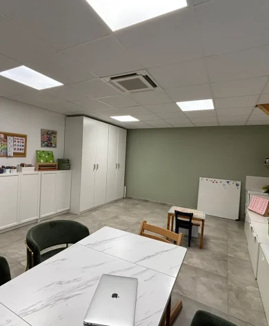 Cabinet psychomotricienne aménagement intérieur – Montéléger